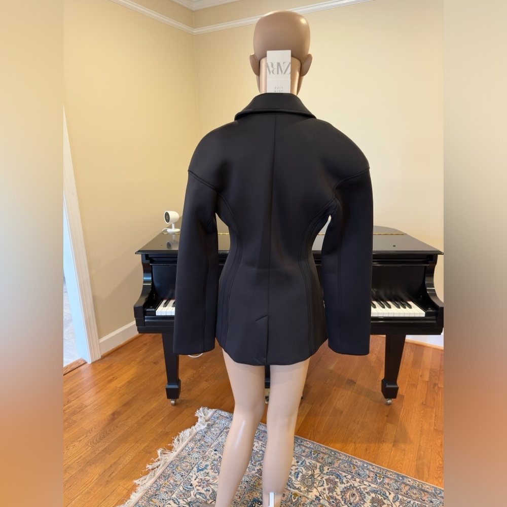 NWT Luxury Minimalist Streetwear Blogger’s Favorite Zara Neoprene Effect Jacket - Picture 10 of 11